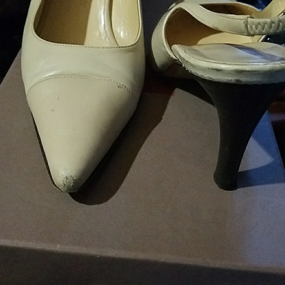 Leather Kitten pumps - Picture 2 of 2